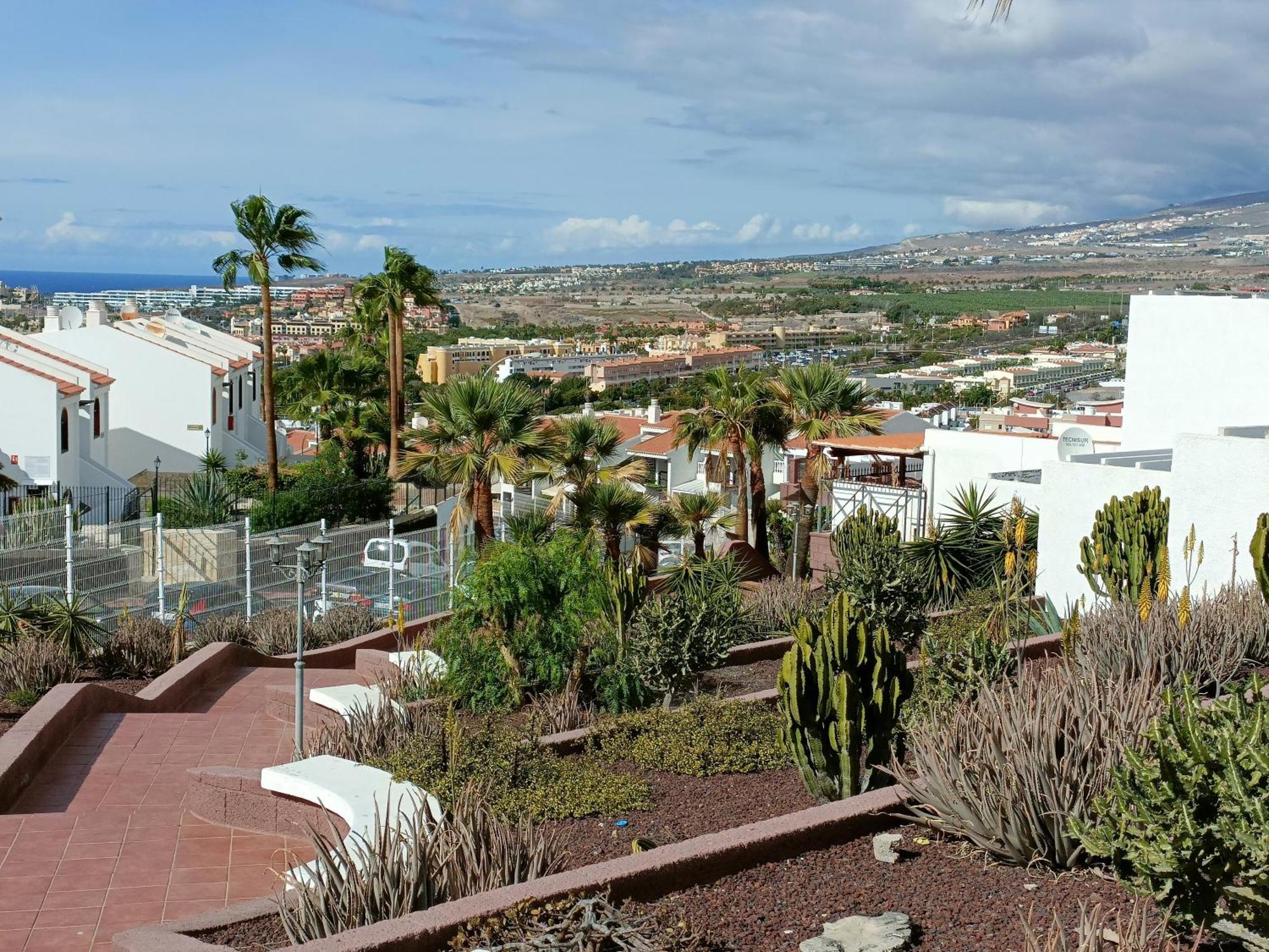 Ola Serena Apartment